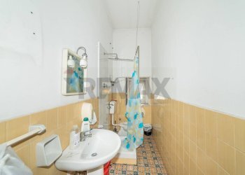 Bagno - Cafeteria - Cold Bar Corso Ara di Giove
 
70, Pedara - photo 20