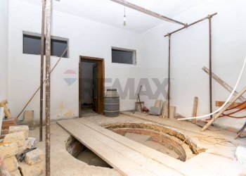 Scale - Casa indipendente Via Luigi Cadorna
 
45/47, Niscemi - foto 10