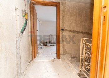 Hall / corridoio - Casa indipendente Via Luigi Cadorna
 
45/47, Niscemi - foto 107