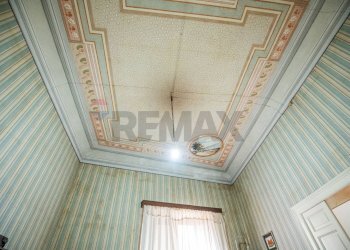 Dettagli - Trilocale via Luigi sturzo
 
128, Caltagirone - foto 10