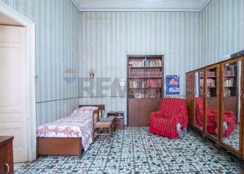 Camera / camera da letto - Trilocale via Luigi sturzo
 
128, Caltagirone - foto 12