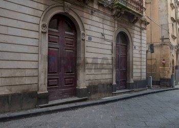 Edificio all\'aperto - Trilocale via Luigi sturzo
 
128, Caltagirone - foto 26