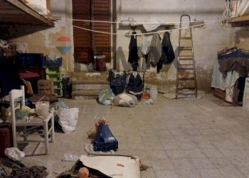 Dispensa di stoccaggio - Trilocale via Luigi sturzo
 
128, Caltagirone - foto 28