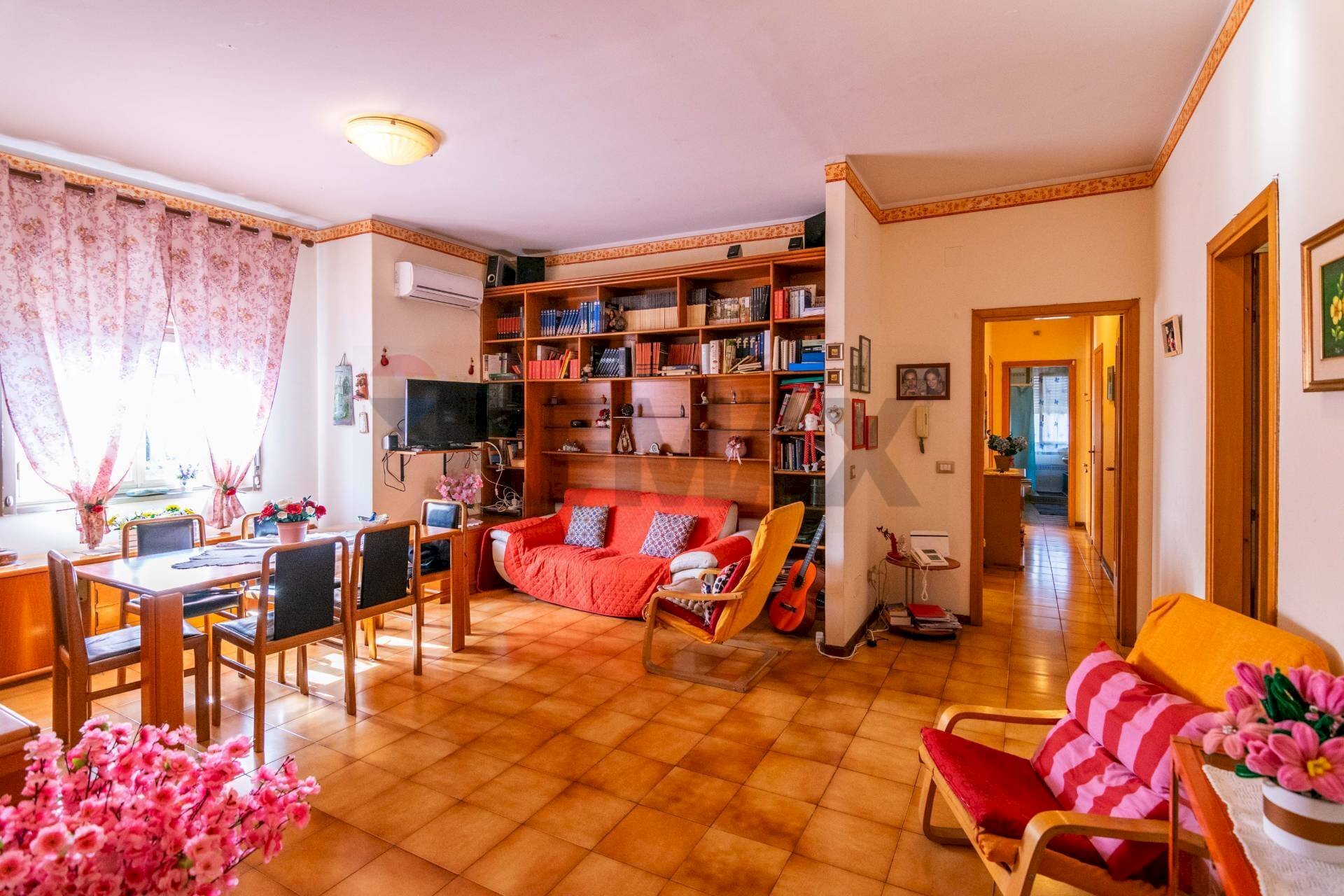 Sala da pranzo - Three-room apartment Via Tremestieri
 
15, Mascalucia - photo 3