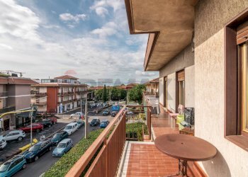 Balcone - Trilocale Via Tremestieri
 
15, Mascalucia - foto 13