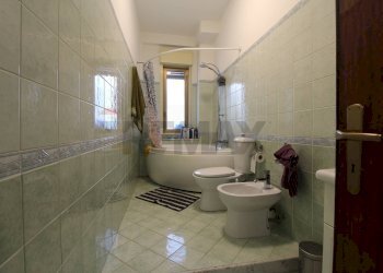 Bagno - Quadrilocale Via Randazzo
 
5, Catania - foto 10