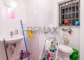 Bagno - Attività Commerciale Viale Venti Settembre
 
30, Catania - foto 14