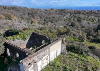 Vista delle montagne - Rustico Via Torretta
 
77, Acireale - foto 4
