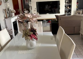 Sala da pranzo - Appartamento Viale dei Platani
 
105, Paterno - foto 19