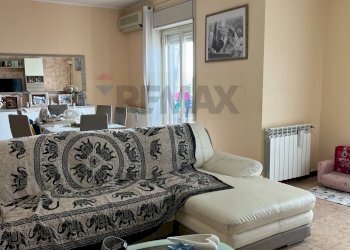 Soggiorno - Appartamento Viale dei Platani
 
105/D, Paterno - foto 12