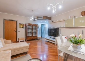 Sala da pranzo - Appartamento Via Mario Scelba
 
18, Caltagirone - foto 2