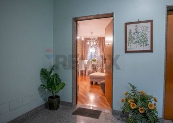 Hall / corridoio - Appartamento Via Mario Scelba
 
18, Caltagirone - foto 3