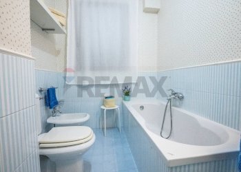 Bagno - Appartamento Via Mario Scelba
 
18, Caltagirone - foto 25