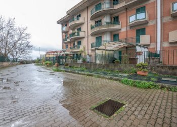 Edificio all\'aperto - Appartamento Via Mario Scelba
 
18, Caltagirone - foto 46