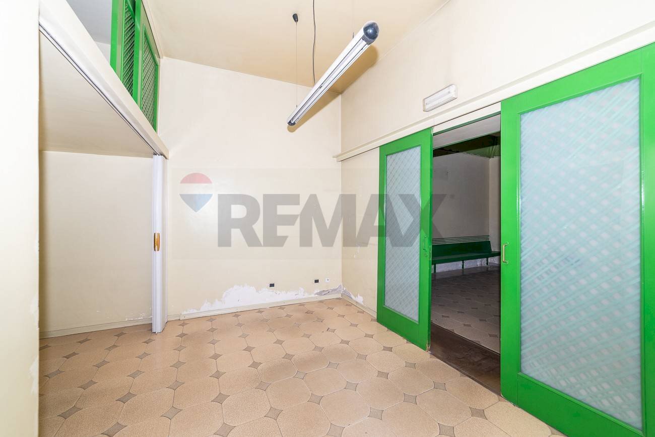 Stanza vuota - Negozio Via Fiume
28, Paterno - foto 2