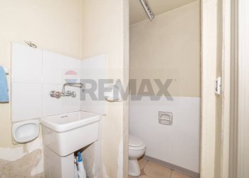 Bagno - Negozio Via Fiume
 
28, Paterno - foto 12