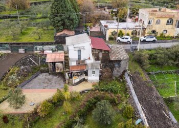 Casa all\'aperto - Casa semi indipendente Contrada Sciarelle
 
15, Piedimonte Etneo - foto 16
