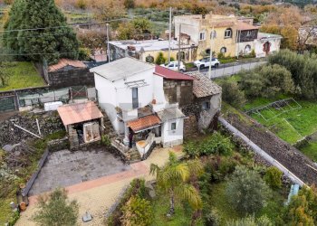 Casa all\'aperto - Casa semi indipendente Contrada Sciarelle
 
15, Piedimonte Etneo - foto 17
