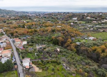 Vista delle montagne - Casa semi indipendente Contrada Sciarelle
 
15, Piedimonte Etneo - foto 20
