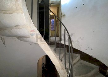 Scale - Quadrilocale Via Buonaiuto
 
5, Catania - foto 7