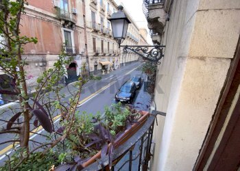 Balcone - Quadrilocale Via Buonaiuto
 
5, Catania - foto 33