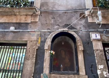 Edificio all\'aperto - Quadrilocale Via Buonaiuto
 
5, Catania - foto 39