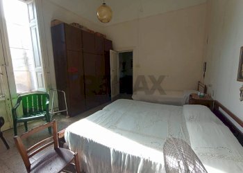 Camera / camera da letto - Trilocale Via Santa Margherita
 
6, Paterno - foto 8