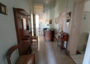 Hall / corridoio - Trilocale Via Santa Margherita
 
6, Paterno - foto 10