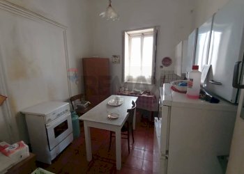 Cucina - Trilocale Via Santa Margherita
 
6, Paterno - foto 17