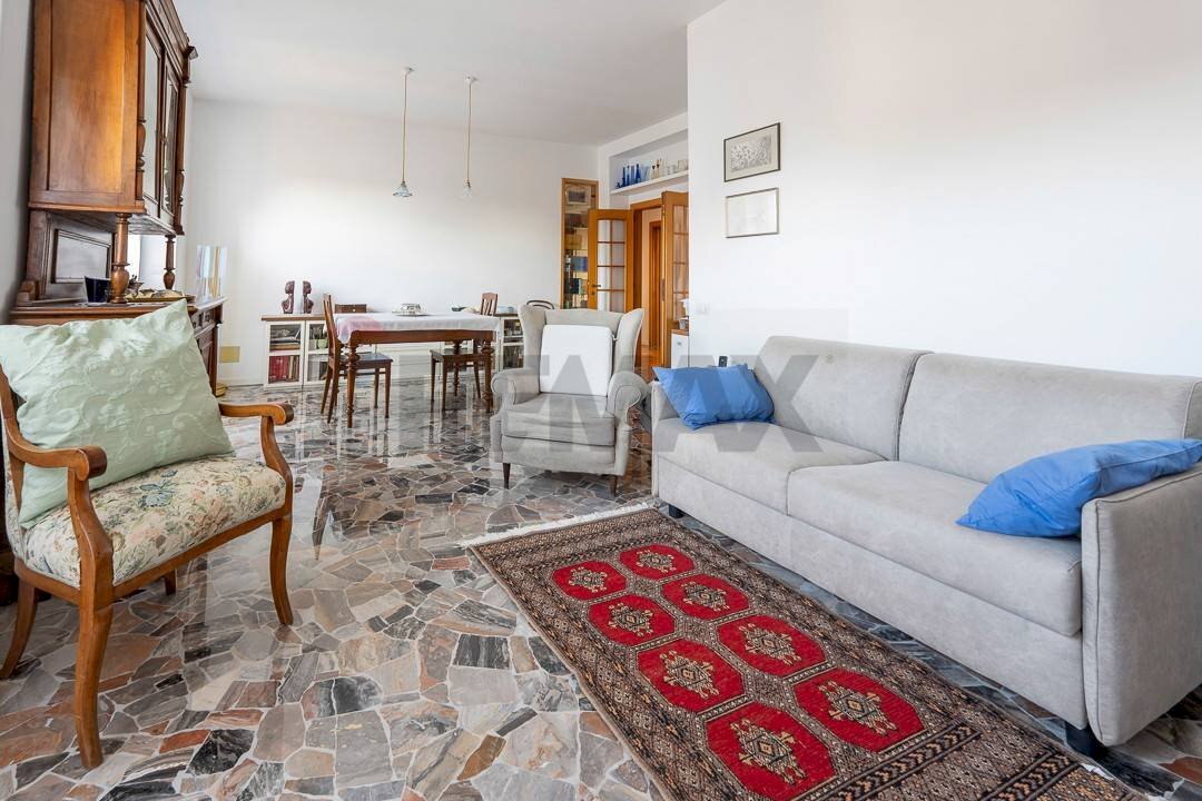 Sala da pranzo - Four-room apartment VIA PIRANESI
 
26, Milano - photo 1