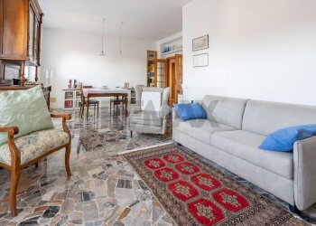 Sala da pranzo - Quadrilocale VIA PIRANESI
 
26, Milano - foto 1