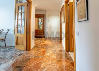 Hall / corridoio - Quadrilocale VIA PIRANESI
 
26, Milano - foto 12