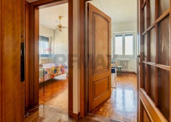 Hall / corridoio - Quadrilocale VIA PIRANESI
 
26, Milano - foto 19