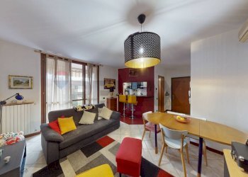 Sala da pranzo - Trilocale via Roggia Arzona
 
1, Cernusco sul Naviglio - foto 4