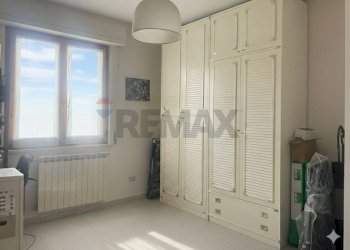 Camera / camera da letto - Appartamento VIA GIORGIO AMENDOLA
5, Bucine - foto 9