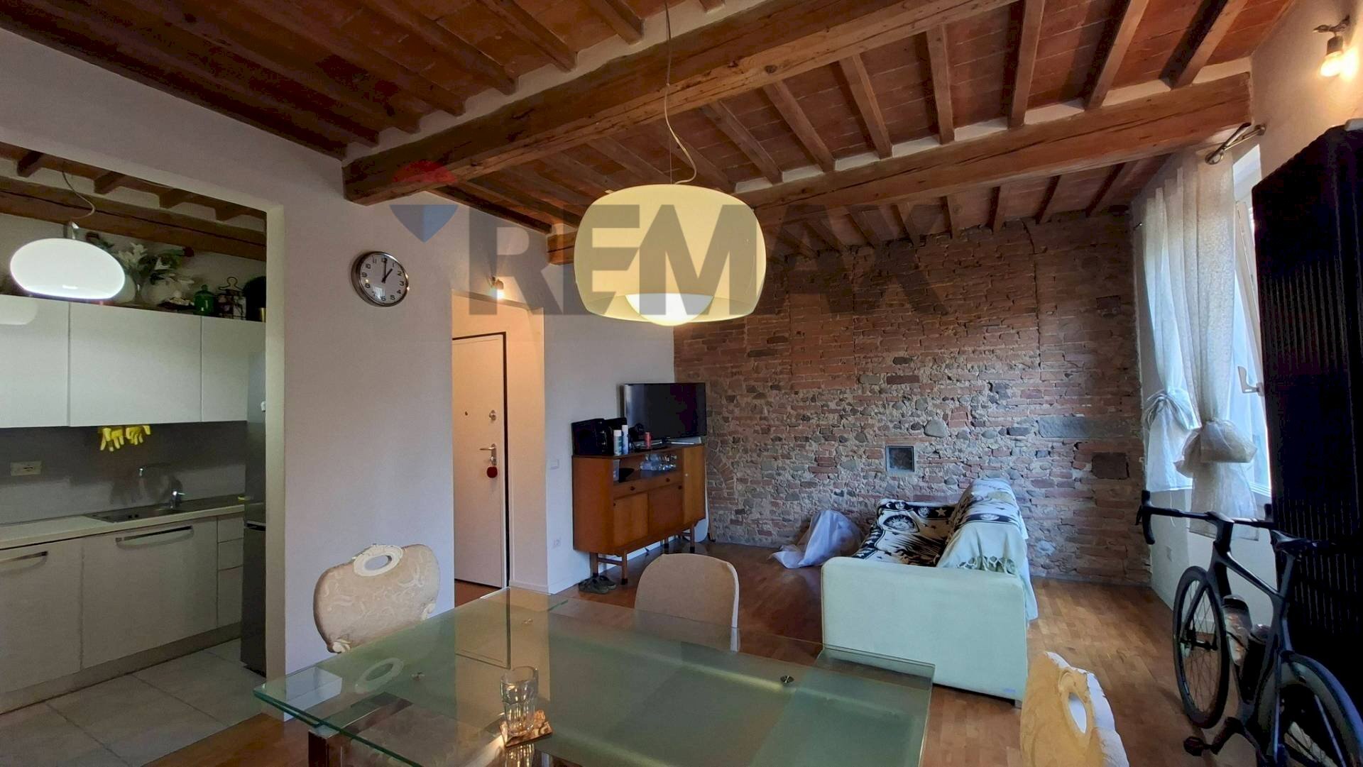 Sala da pranzo - Quadrilocale via Alberti
 
84, San Giovanni Valdarno - foto 3