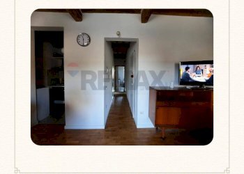 Hall / corridoio - Appartamento via Alberti
 
84, San Giovanni Valdarno - foto 9