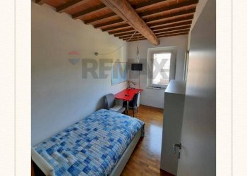 Camera / camera da letto - Appartamento via Alberti
 
84, San Giovanni Valdarno - foto 11