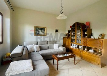 Soggiorno - Appartamento viale gramsci
 
75, San Giovanni Valdarno - foto 4