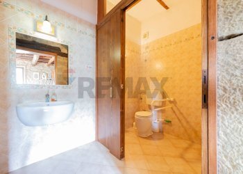 Bagno - Agriturismo Strada Comunale di Pulicciano
120, Castelfranco Piandiscò - foto 17