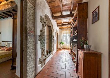 Hall / corridoio - Rustico Strada Provinciale di Pulicciano, Castelfranco Piandiscò - foto 21