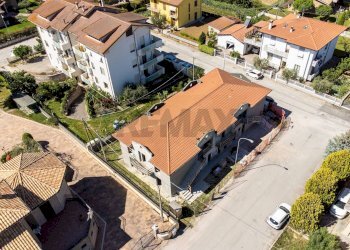 Edificio all\'aperto - Appartamento Ostra - foto 8