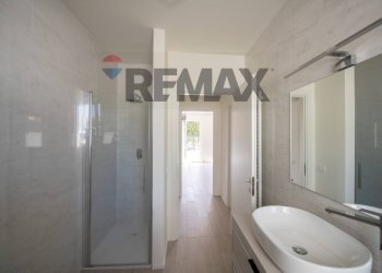 Bagno - Three-room apartment via po
 
1113, Ostra - photo 23