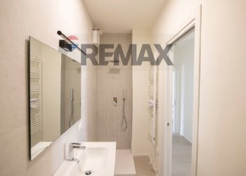 Bagno - Three-room apartment via po
 
1113, Ostra - photo 37