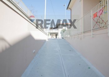 Terrazza - Three-room apartment via po
 
1113, Ostra - photo 78