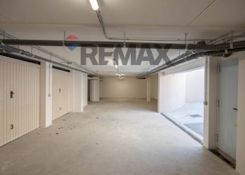 Parcheggio - Three-room apartment via po
 
1113, Ostra - photo 82