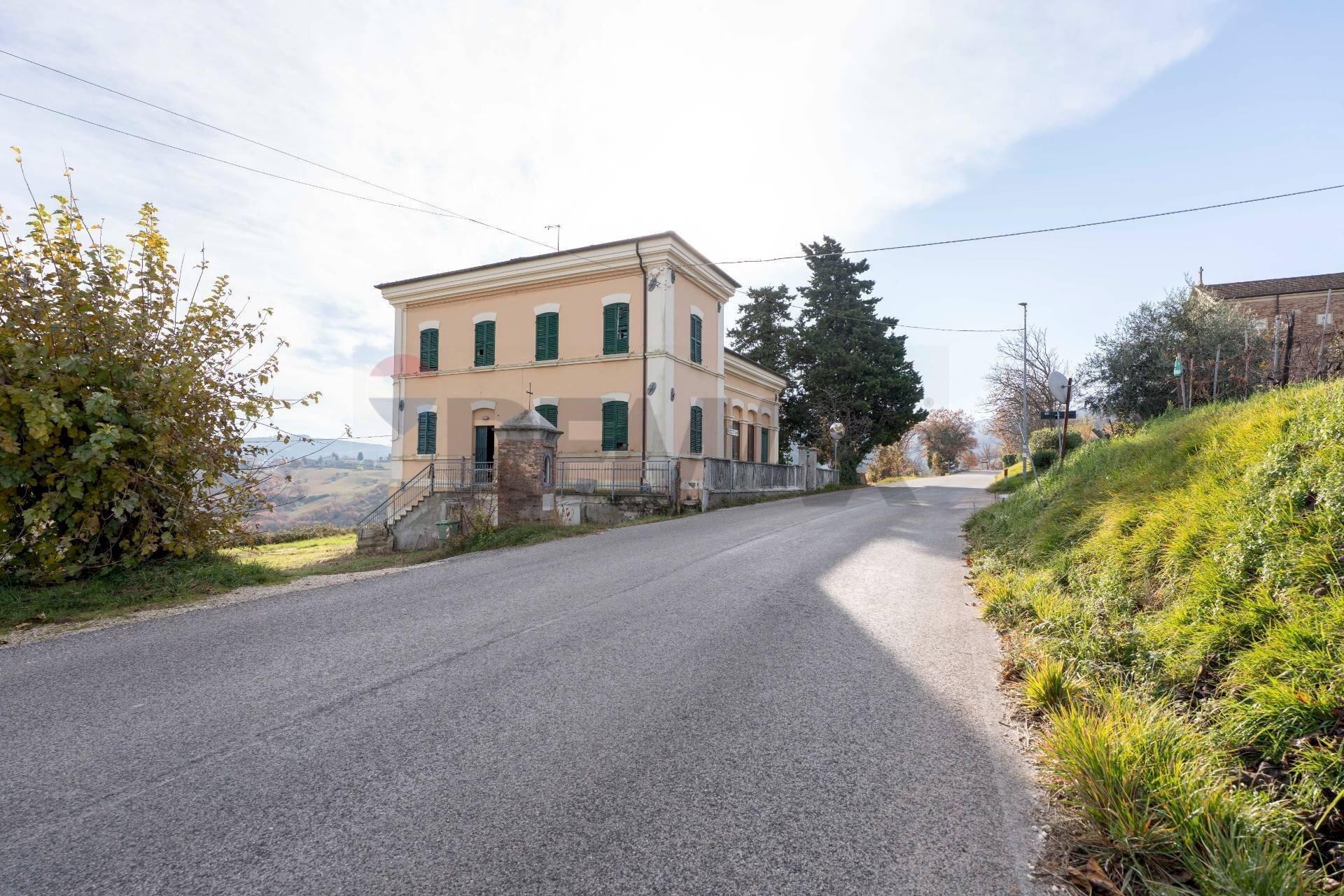 Casa all\'aperto - Casa indipendente Frazione Prosano
 
25, Arcevia - foto 2