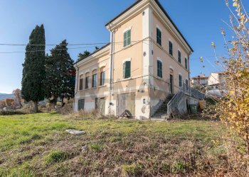 Casa all\'aperto - Casa indipendente Frazione Prosano
 
25, Arcevia - foto 18