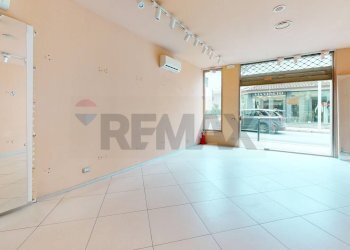 Stanza vuota - Shop Bastia Umbra - photo 9