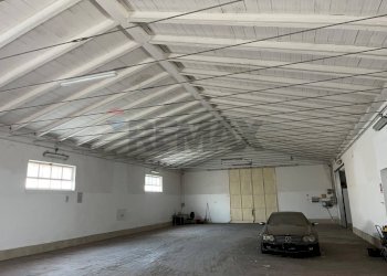 Parcheggio - Capannone Via Perugia
 
124, Bettona - foto 3